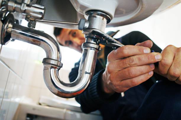 Best Shower Repair Services  in Cotter, AR